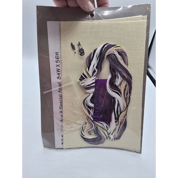 MUNCHKINS Counted Cross Stitch Kit - YOU ARE A SPECIAL ANGEL - 5" x 7" - Picture 2 of 2